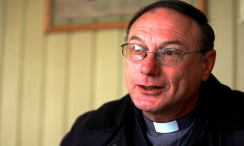 Obispo de Aysén denuncia la compra de conciencias en la zona: “No se puede servir a Dios y al dinero”