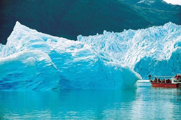 Mineras y firmas de geotermia en picada contra proyecto de ley de protección de glaciares