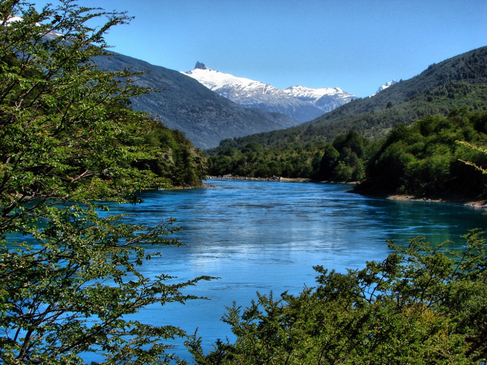 Bancada del agua pide garantizar su consumo humano en el Código y en la Constitución