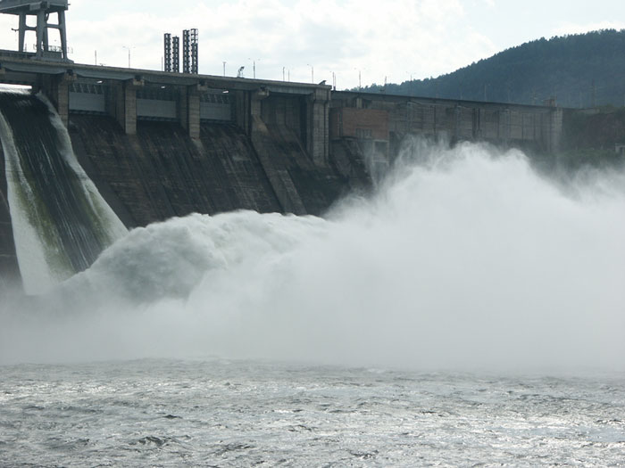 Enel condiciona desarrollo de centrales a nuevos contratos eléctricos y pospondría Punta Alcalde