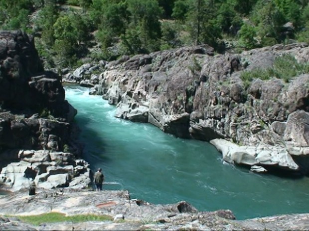 Ministro de Obras Públicas compromete apoyo al embalse Punilla