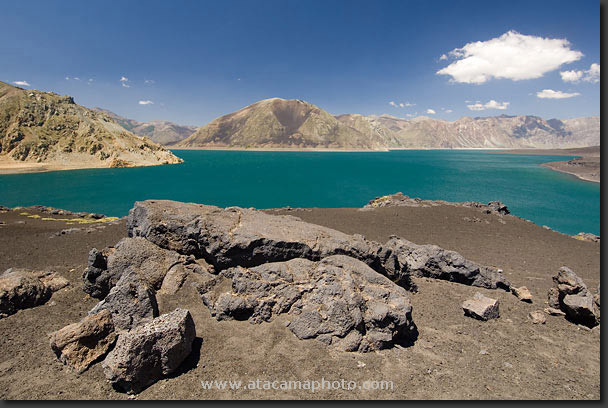 Endesa y regantes limitan extracción desde lago Laja