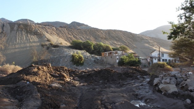 Relaves mineros amenazan a poblaciones chilenas