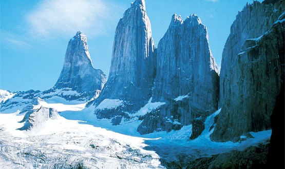 Israelí deberá pagar indemnización por incendio en Torres del Paine