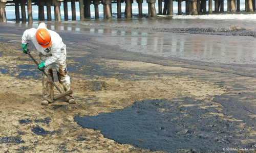 Sobreseen definitivamente causa por derrame de petróleo en bahía de Quintero