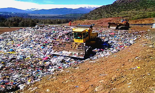Minsal: Hay riesgo sanitario en Los Ángeles por relleno que recibe basura de Temuco