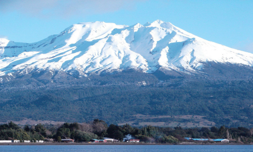 Alcalde Paredes califica central de pasada en lahar del Calbuco como “peligrosa e invasiva”