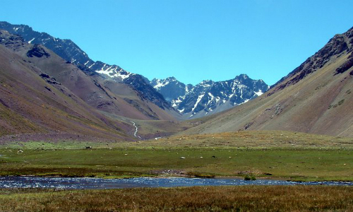 Humedales del embalse El Yeso son reservas de agua claves para Santiago