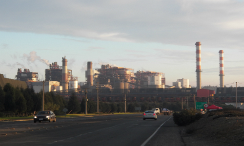 Peaks de contaminación por dióxido de azufre mantienen preocupados a vecinos de Quintero