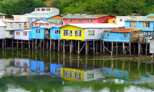 Diálogo con comunidades indígenas de Chiloé por creación de Servicio de Biodiversidad y Áreas Protegidas.