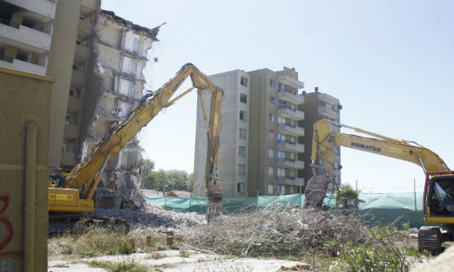 Detienen obras de reconstrucción de edificios en Hualpén por ruidos molestos