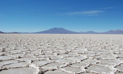Codelco formaliza ingreso a negocio del litio y crea sociedad para explotar salar de Maricunga