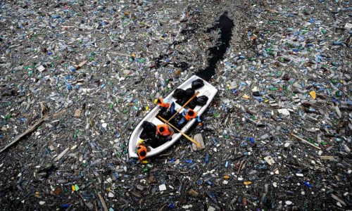 Isla de basura en el pacífico podría ser un nuevo país en la ONU