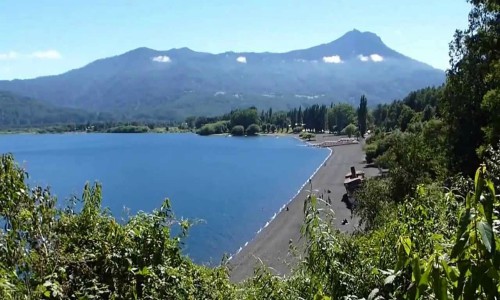 Corte acogió recurso y ordena terminar con vertimiento de aguas servidas en lago Panguipulli