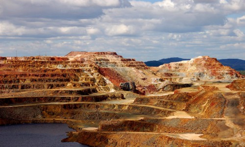 Minera Cerro Colorado juega últimas cartas para revertir medida cautelar