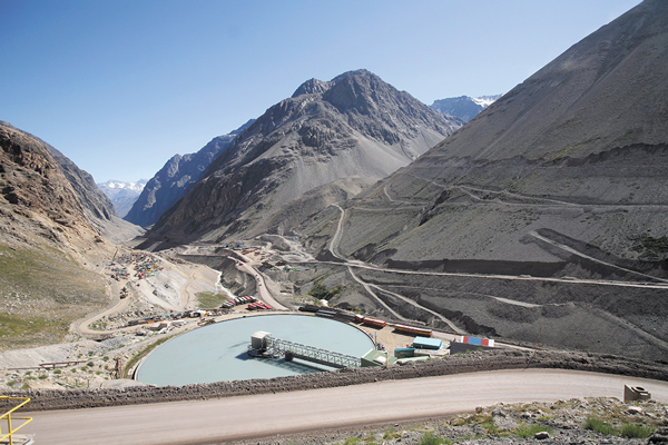 Ministerio de Salud pide medidas de mitigación adicional a proyecto de Codelco Andina