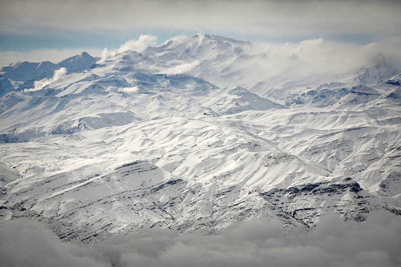 Cordillera central de Chile sufre preocupante disminución de nieve caída y acumulada
