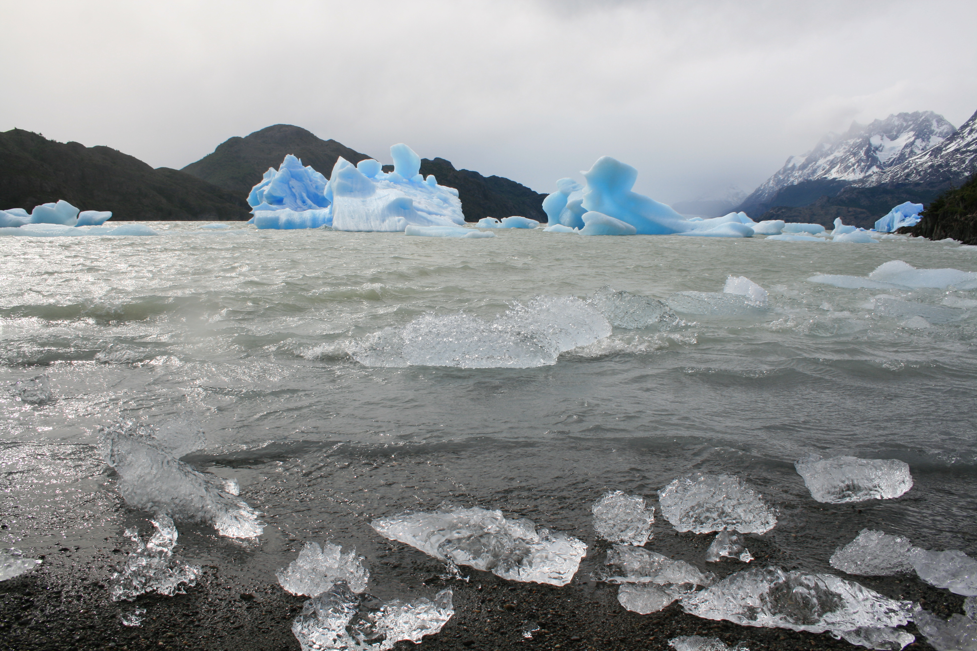 Gobierno retira Ley de Glaciares desde Hacienda de la Cámara