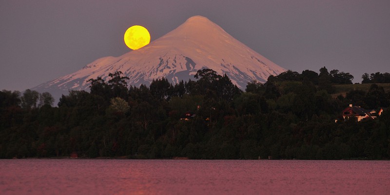 Intendente de Los Lagos sobre actividad de volcanes: “Algo está pasando en la cordillera”