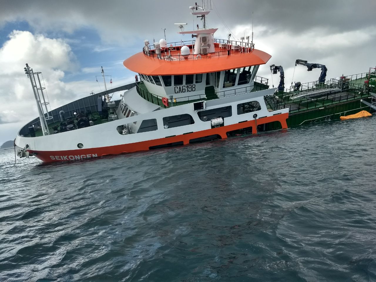 Talcahuano no quiere recibir barco con toneladas de pescado podrido