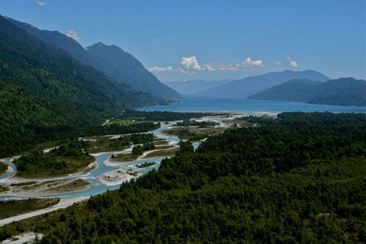 Desde ayer, la Patagonia chilena tiene dos nuevos parques nacionales