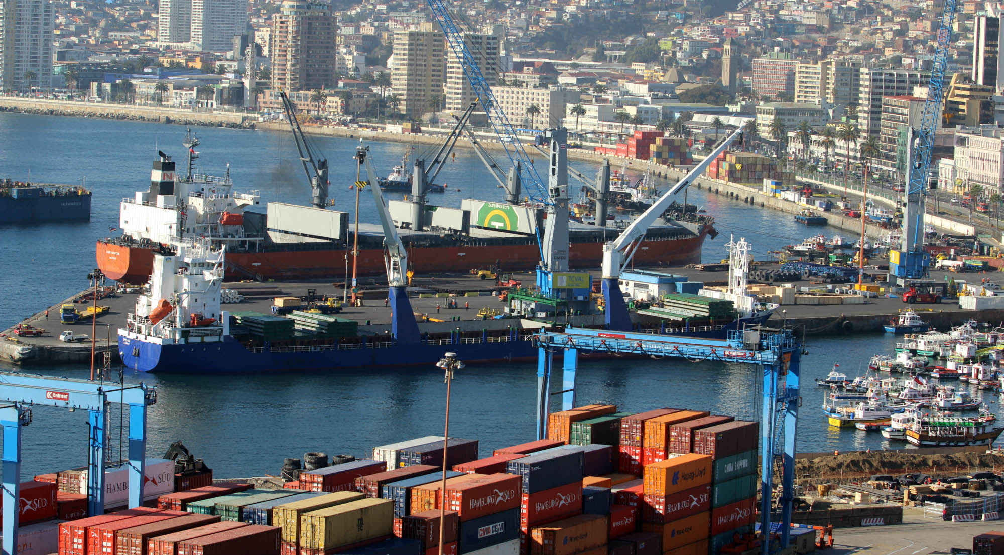Ministro de Hacienda entregó detalles del plan de inversiones en Valparaíso