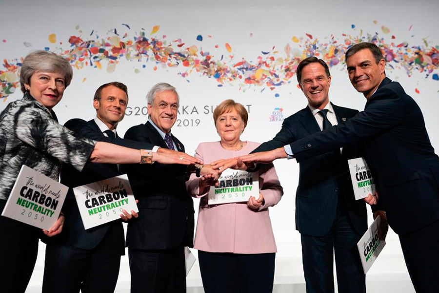 Piñera insta a países a convertirse en carbono neutral antes de 2050 y busca asegurar participación en la COP25