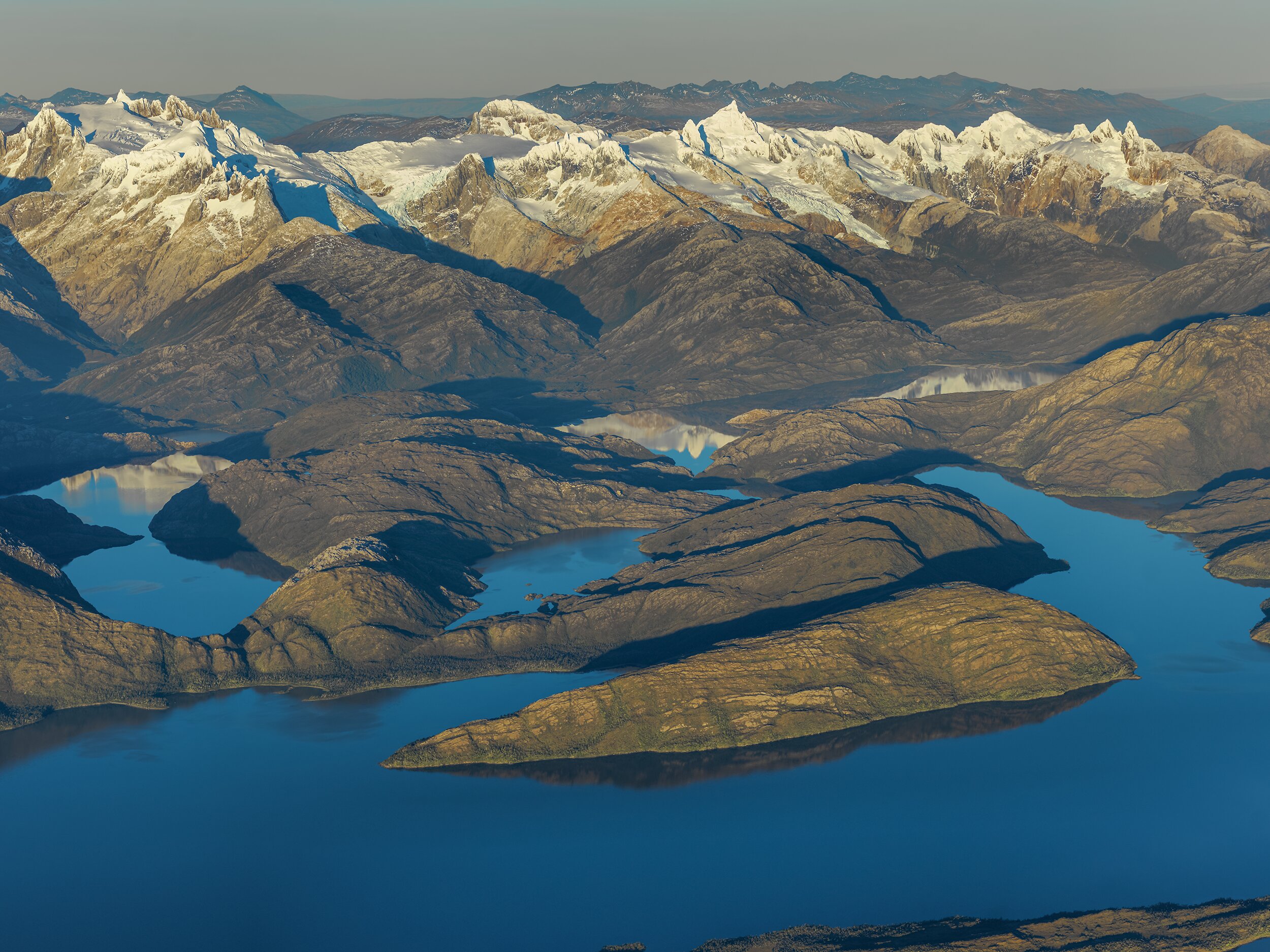 Los desafíos ambientales de Chile en 2023: reformar el servicio de evaluación de impacto ambiental, avanzar hacia la descarbonización y frenar la deforestación