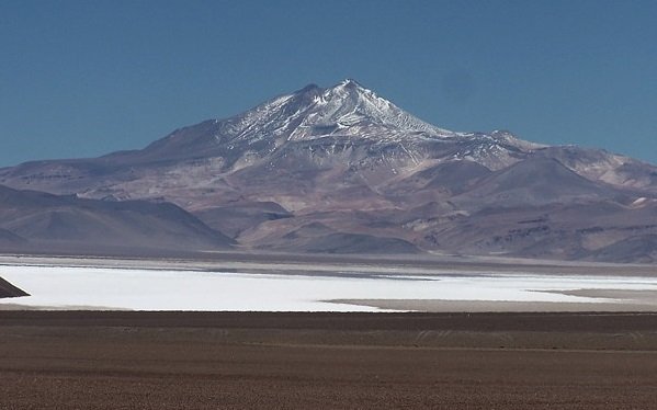 Planes de desarrollo para el litio: Codelco ya cuenta con lista corta para asociarse en salar de Maricunga