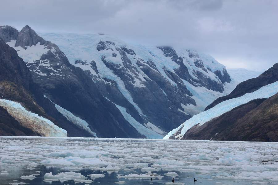 Científica que asesora a la ONU anticipa escasez de agua en Chile por retroceso de glaciares