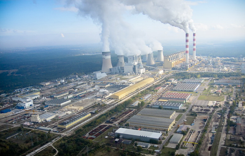 Nueva preocupación de las mineras: la contaminación de otras industrias
