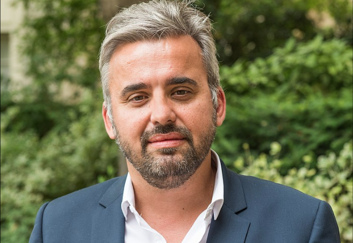 “No podemos hablar de ecología con un gobierno que manda disparar contra su pueblo”: Diputado francés pide suspender participación en COP25