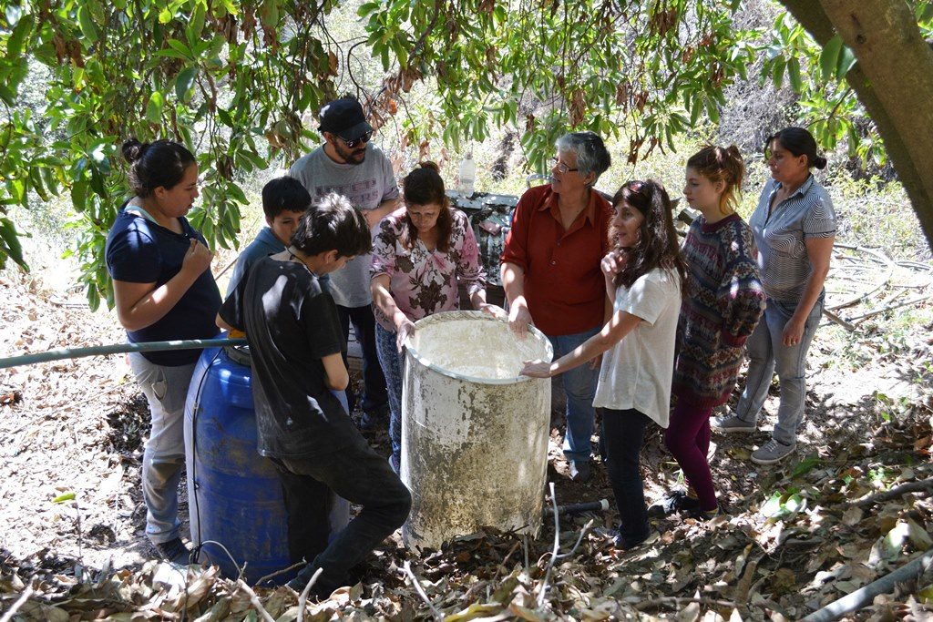 Dirigentes sociales de Olmué enseñaron a sus vecinos cómo usar de forma eficiente el agua