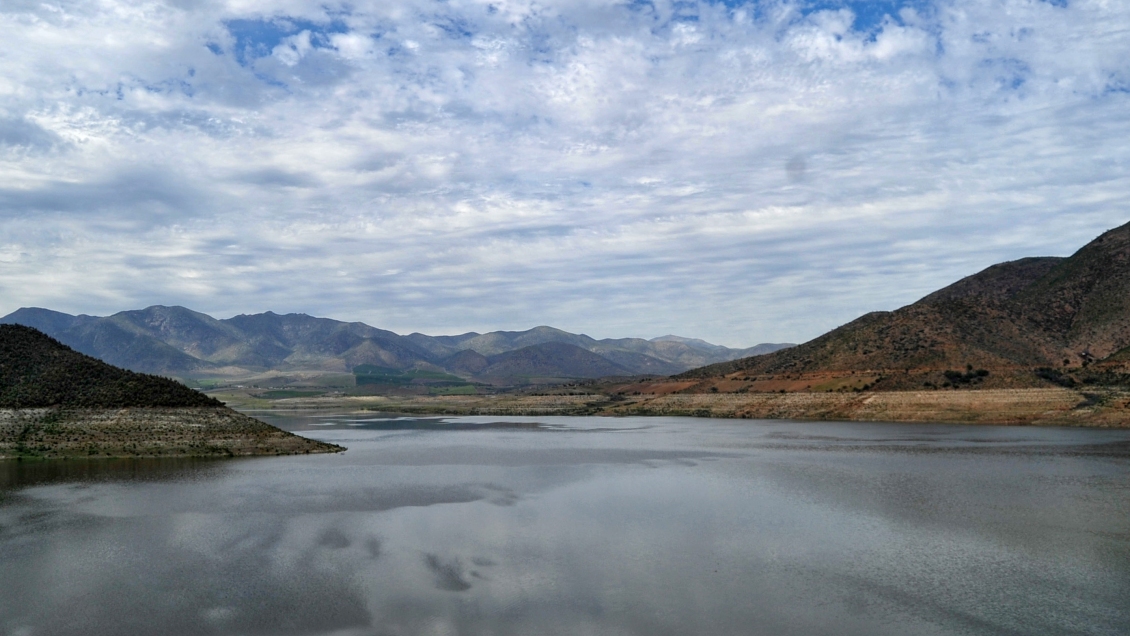 Estudio propone fórmulas para lidiar con los conflictos por el agua en Chile