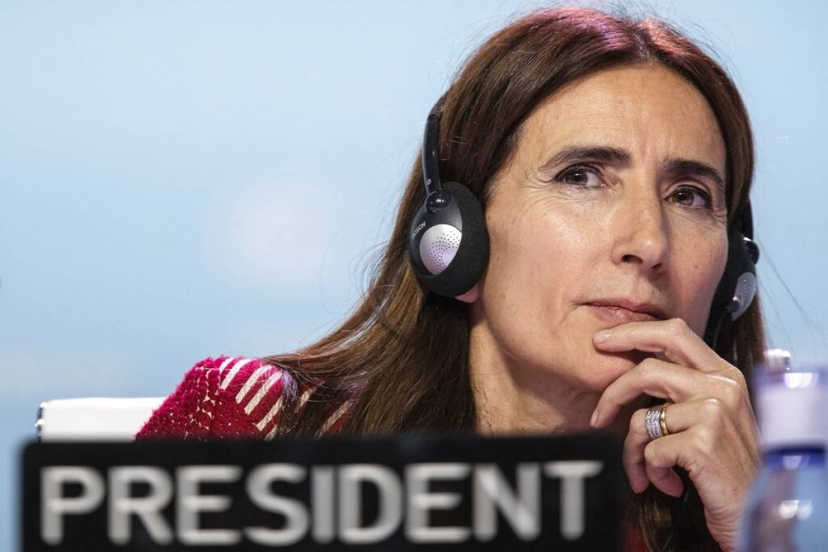 Cámara de Diputados aprobó interpelación a Ministra Schmidt
