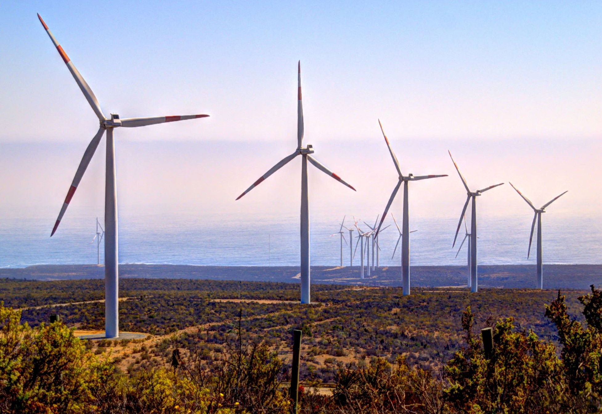 AES Gener proyecta construir parque eólico con nueve aerogeneradores en la Región de Valparaíso