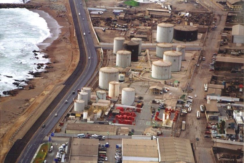 Enex confirma para septiembre cierre definitivo de planta en el borde costero de Antofagasta