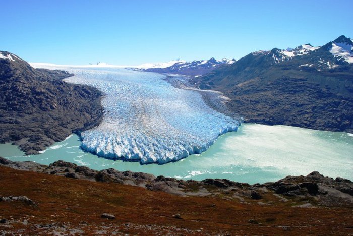 Quiebre entre senadores de oposición y Gobierno acelera trámite de proyecto de glaciares