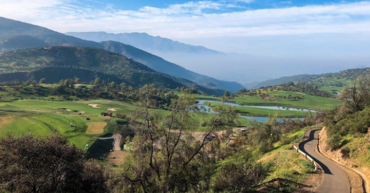 Club de golf de Lo Barnechea enfrenta cargos por violar Ley Medioambiental