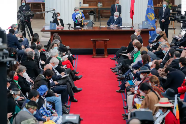 Primera cita entre presidenta y vicepresidente, y sesiones de 10 a 17 horas: Los siguientes pasos de la Convención