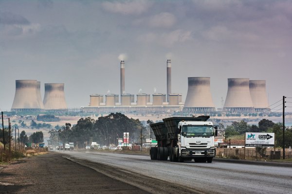 ONU advierte del peligro de que las energías fósiles se dupliquen en la próxima década