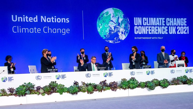 Un pacto aguado a última hora deja un sabor agridulce en la COP26