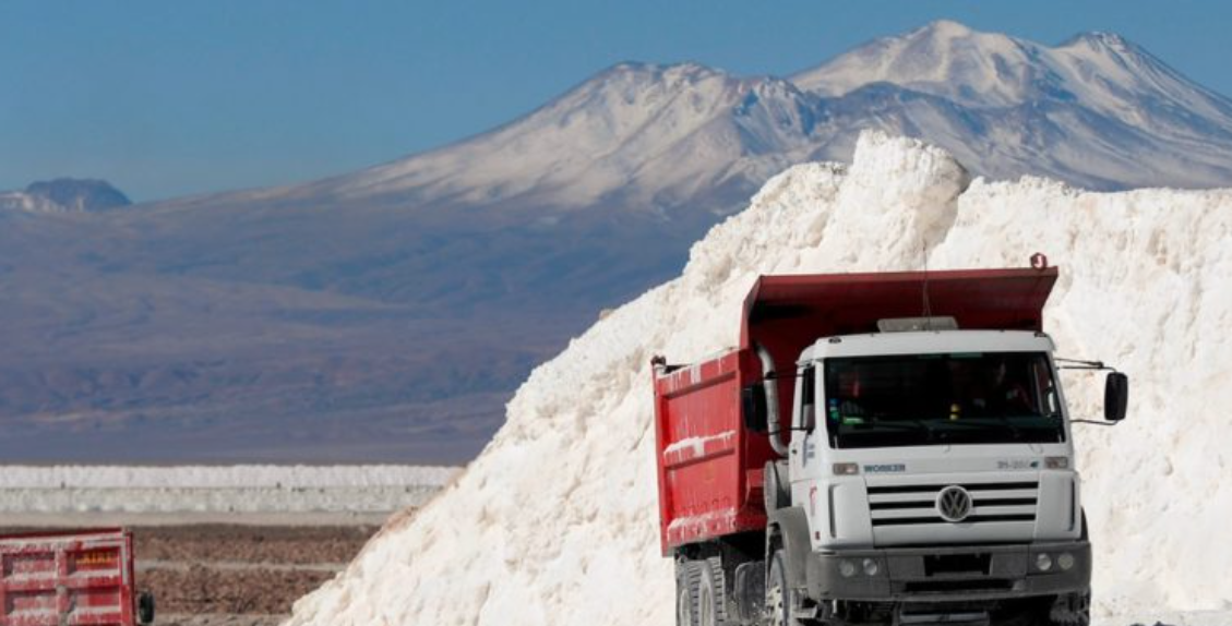 Atlas Mundial de Justicia Ambiental alerta impactos de minería verde del litio, grafito y cobre