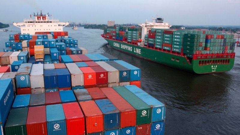 El transporte marítimo mundial se ve presionado para reducir la contaminación tras la COP26