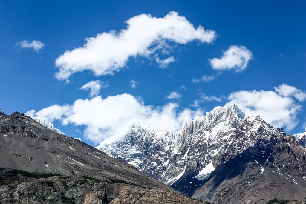 Gobierno Metropolitano califica de insuficiente creación de Parque Glaciares de Santiago