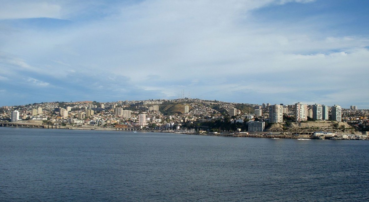 Investigación revela que Región de Valparaíso presenta agua potable contaminada con pesticidas y ácido cianúrico