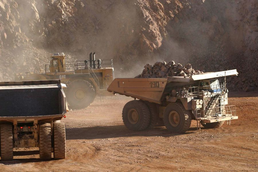 Superintendencia del Medio Ambiente aumenta en 10 veces monto total de multas al primer semestre y minería concentra casi la mitad