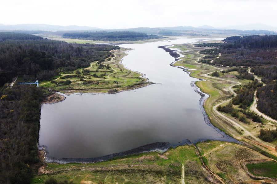 Volumen de agua del lago Peñuelas aumenta 60% en el último año