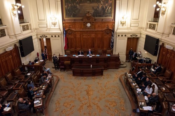 Propuesta Constitucional de Chile Vamos insta a mantener el sistema institucional, protección de la propiedad y un mecanismo que asegure estabilidad