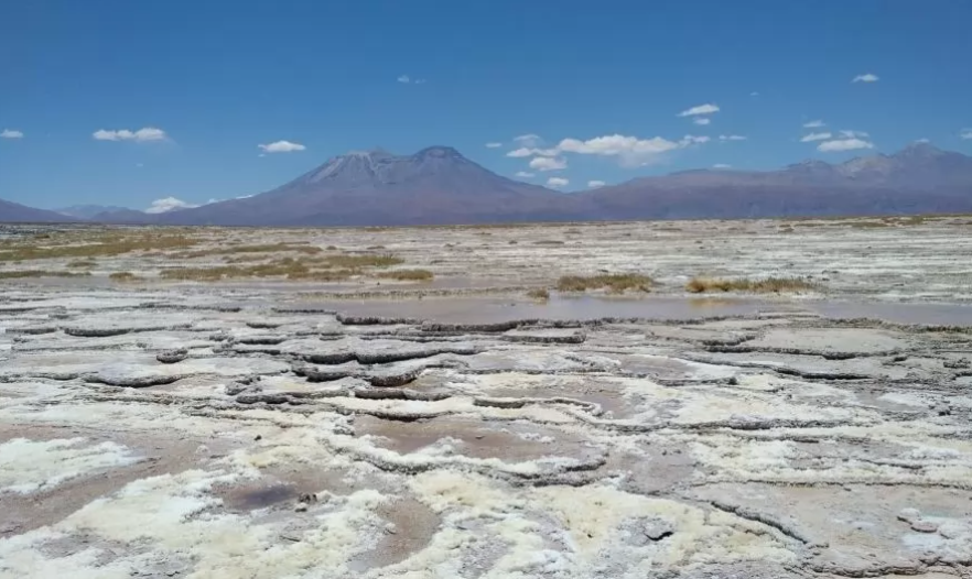 Monumental Minerals adquiere el 50,01% del proyecto de litio Turi